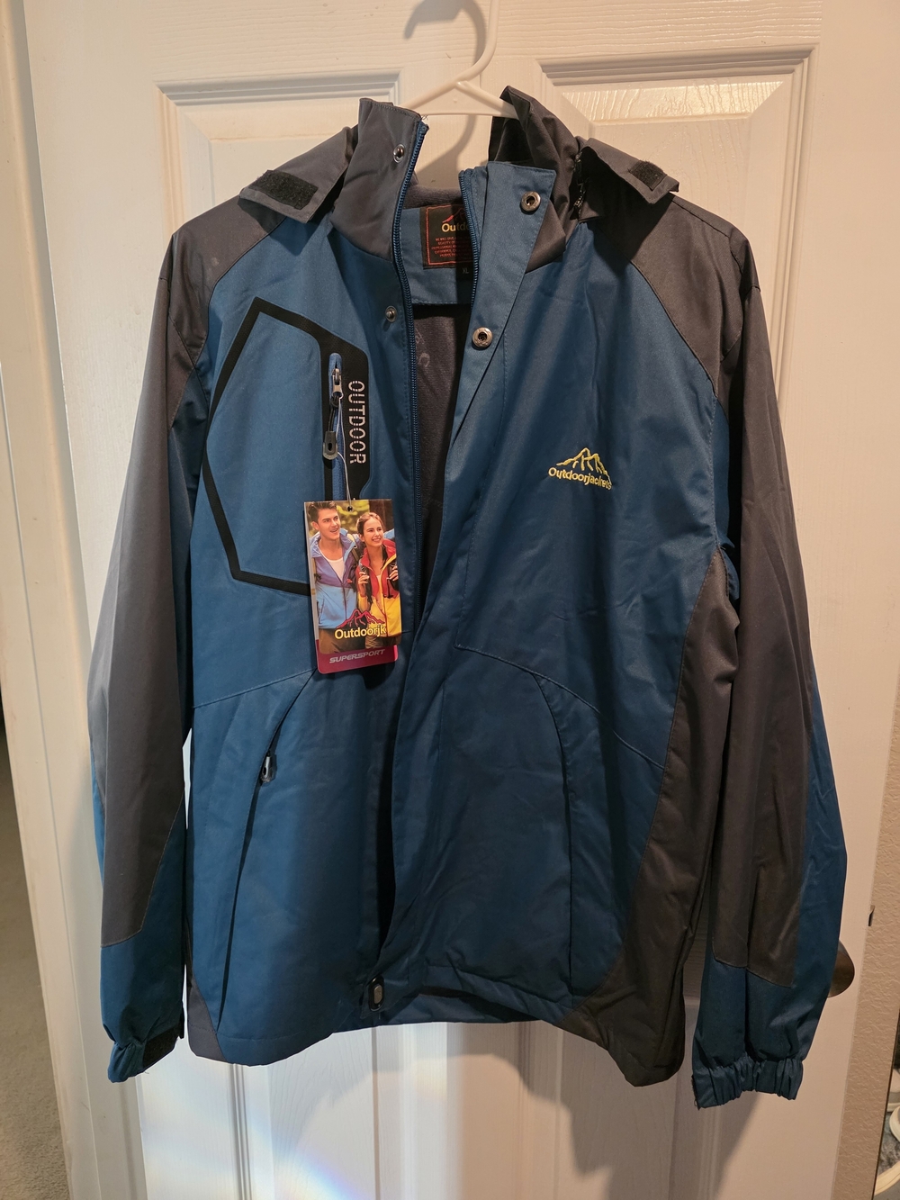 NWT Men’s Blue and Gray Waterproof Jacket